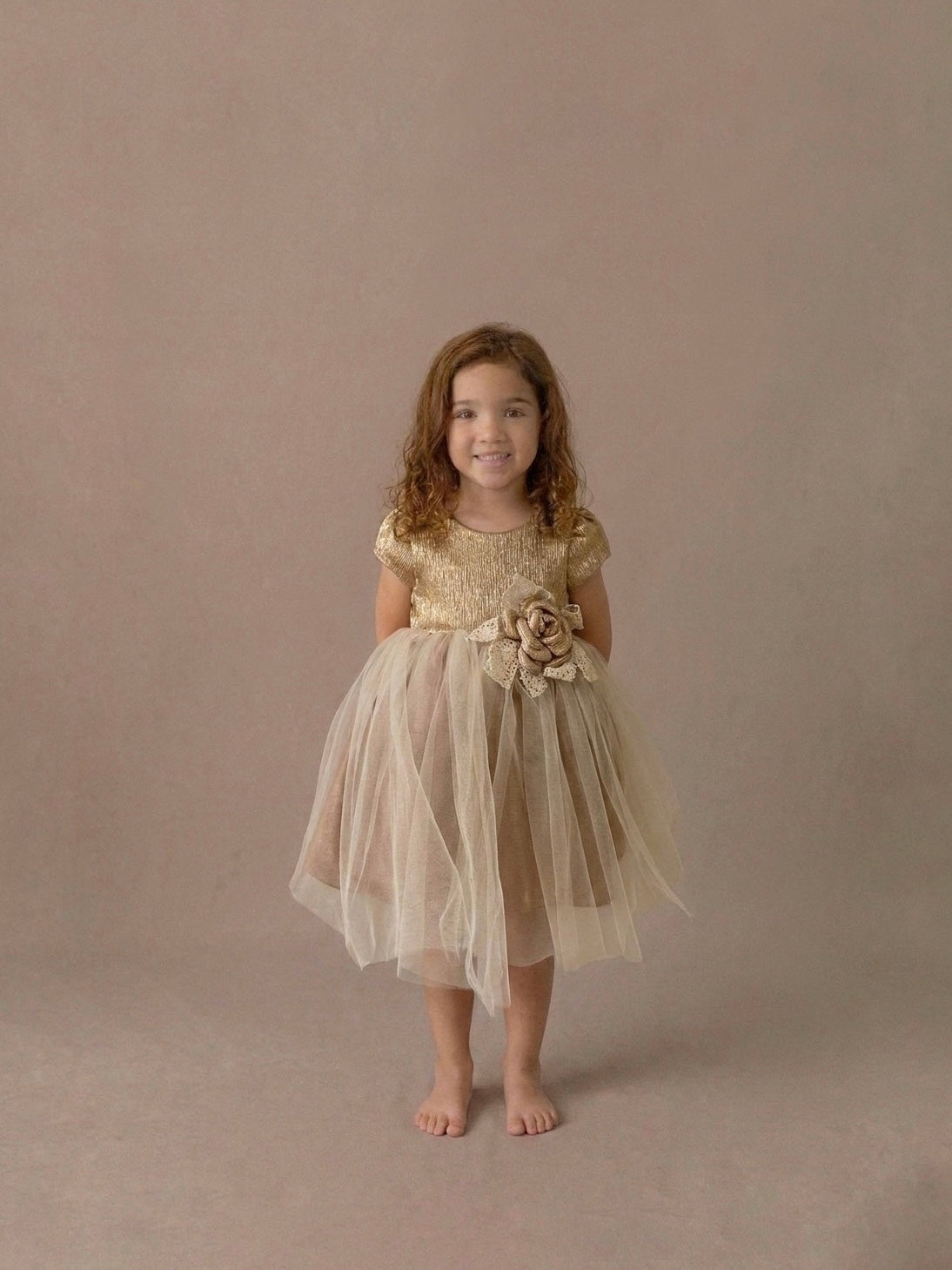Vestido Destello Dorado Bebe