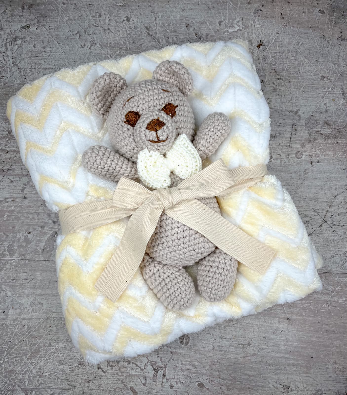 Set Estima Kakhi Bebe(cobija-peluche)